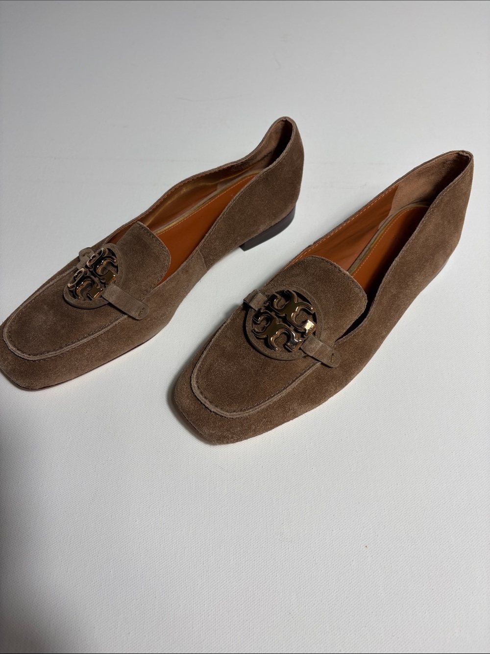 Tory Burch Suede Logo Loafers Brown Leather Sole Size 9 Classic - Picture 2 of 8